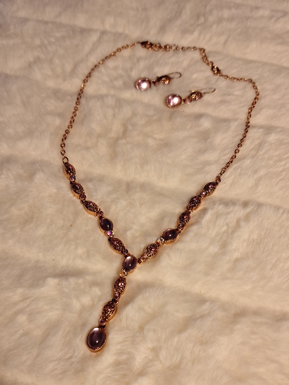 Vintage Rose Gold Y-Necklace with Pink Cabochon Stones